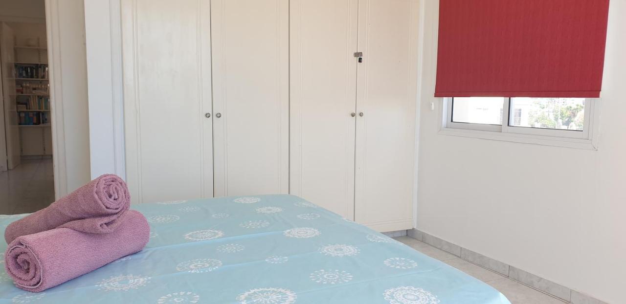Athena And The Owl Beachside Apt Paphos Ngoại thất bức ảnh